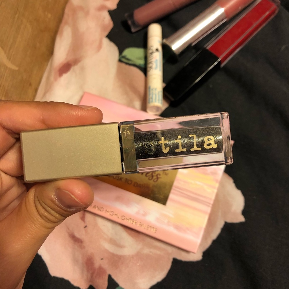 Stila liquid eyeshadow